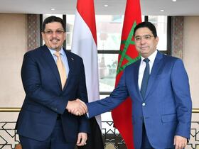 Nasser Bourita et le ministre des Affaires étrangères et des Expatriés du Yémen, Ahmed Bin Mubarak, lundi 3 octobre 2022, à Rabat.