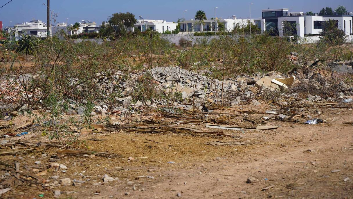 مخلفات المباني بدار بوعزة