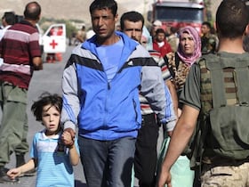 Les civils tentent de fuir Ersal, dans le nord-est du Liban où s'affrontent l'armée libanaise et des combattants islamistes venus de Syrie.
