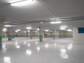 موقف السيارات مثلث الفنادق