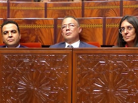 De gauche à droite. Mustapha Baitas, porte-parole du gouvernement, Fouzi Lekjaa, ministre délégué auprès du ministre de l’Economie et des Finances, chargé du Budget, Nadia Fettah, ministre de l’Economie et des Finances, jeudi 8 décembre 2022.