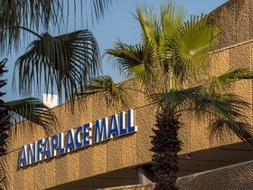 Anfaplace Mall.