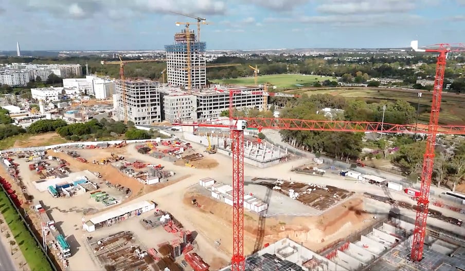 Les travaux de construction du nouveau complexe hospitalier Ibn Sina de Rabat ont démarré le 5 mai 2022. (Crédit: Yassine Mannan/Le360)