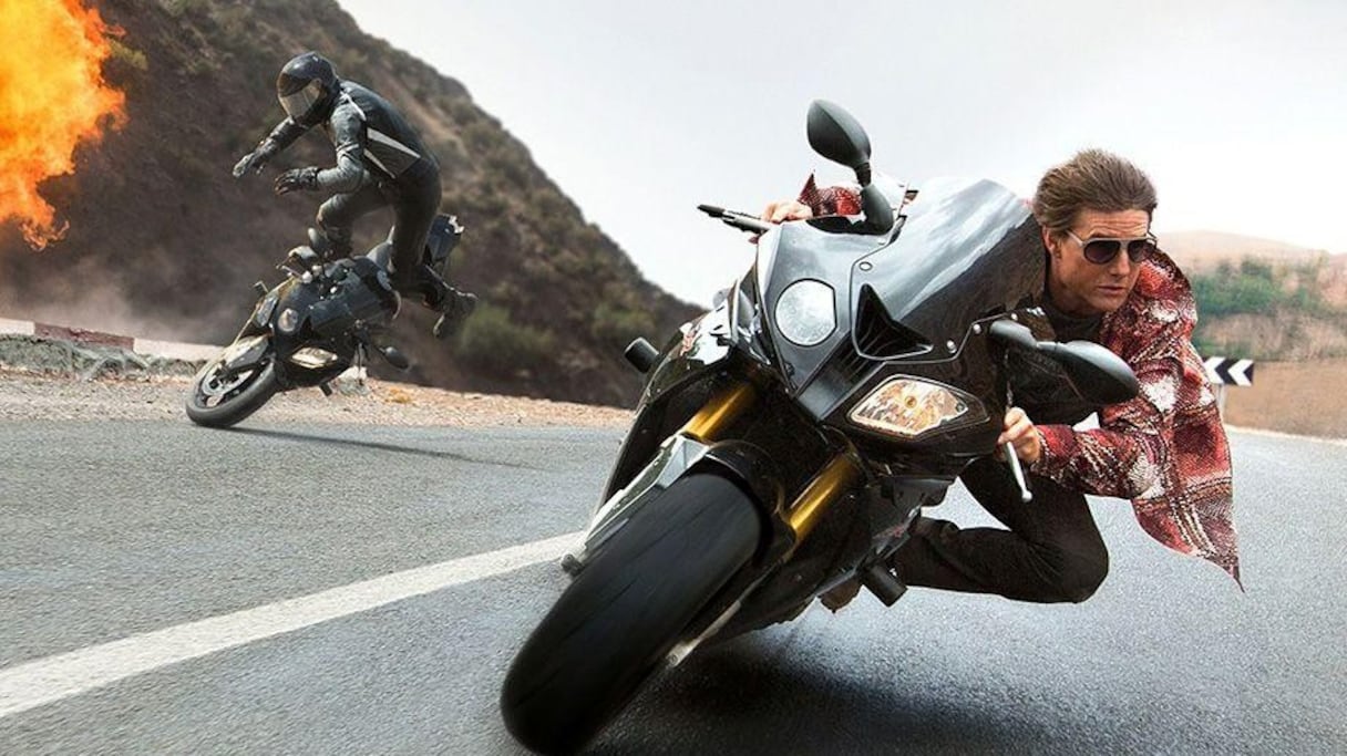 Tom Cruise pendant le tournage de "Mission Impossible 7" en Grande-Bretagne. 
