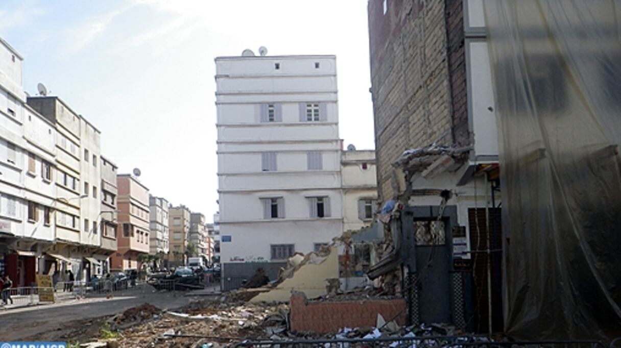 L'effondrement de l'immeuble a causé la mort de quatre personnes.
