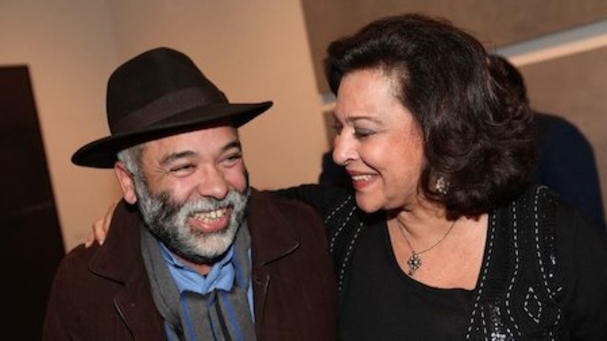 Mohamed Mourabiti, toujours souriant et au rendez-vous, aux côtés de Aïcha Amor, lumineuse.
