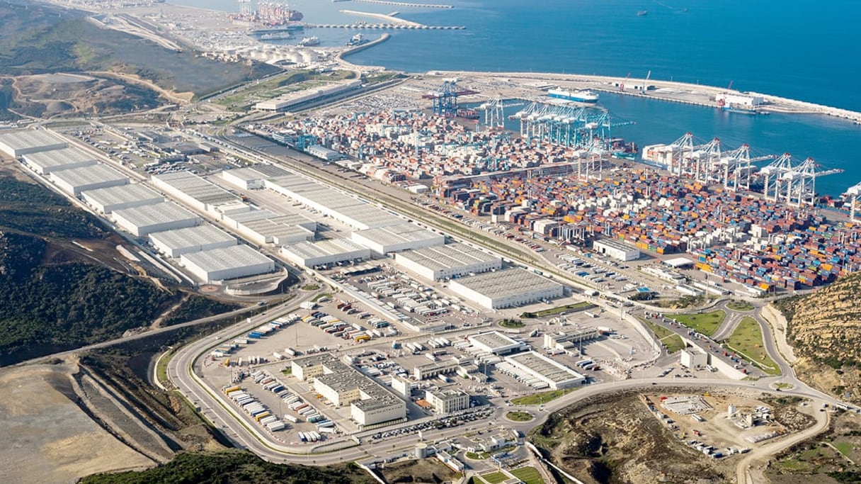 Vue aérienne du port Tanger Med.
