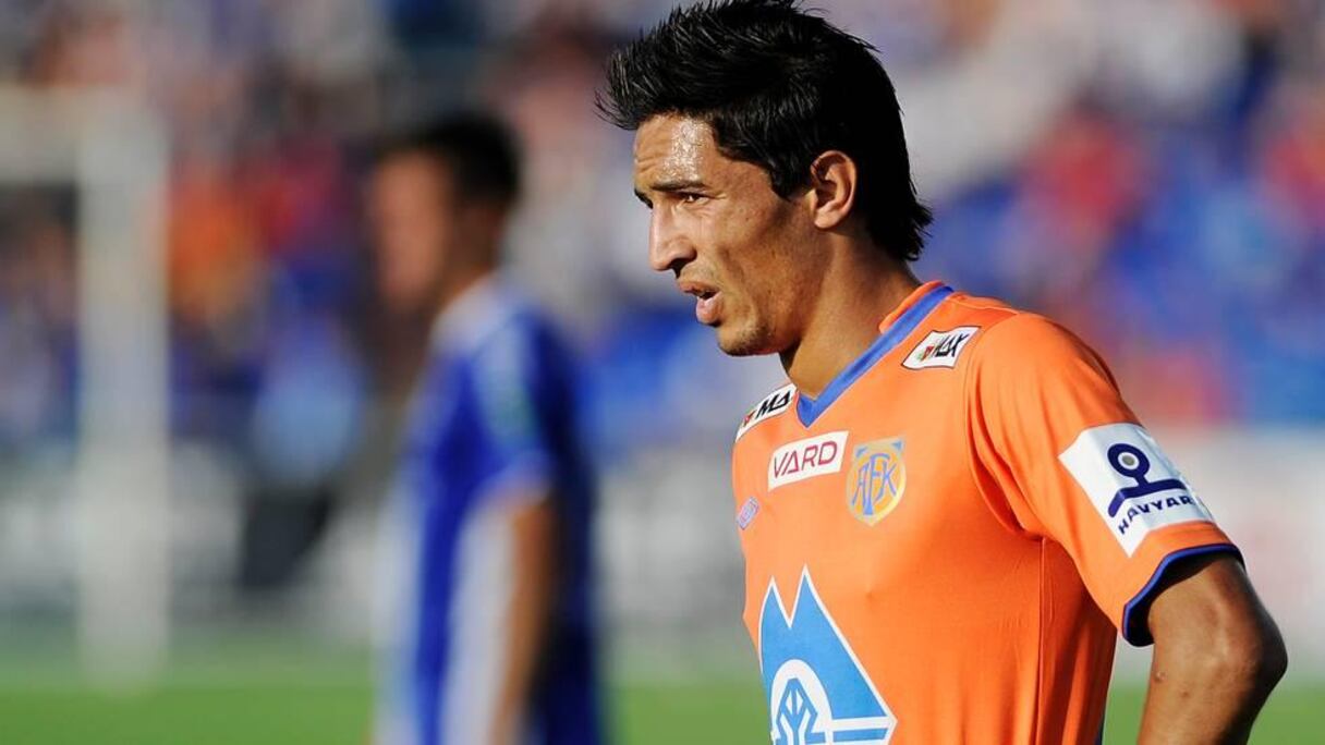 Mehdi Karnass rejoint l'AS FAR pour deux saisons et demi. 
