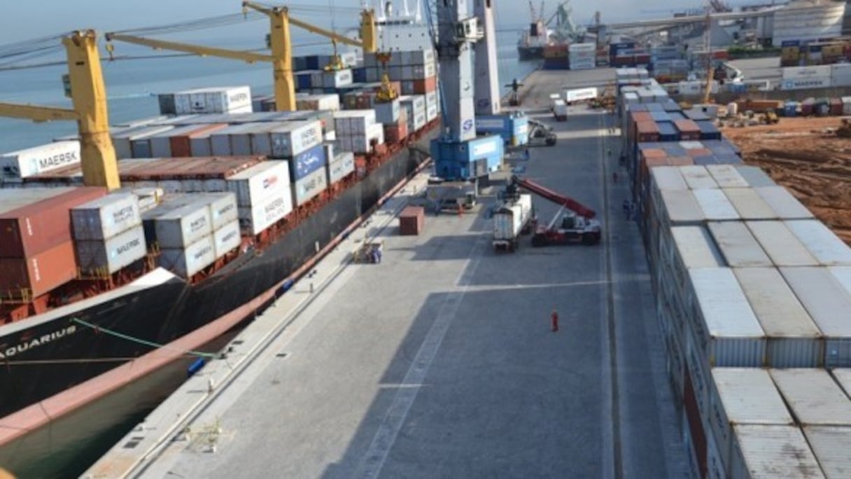 L'un des quais du port de Casablanca. 
