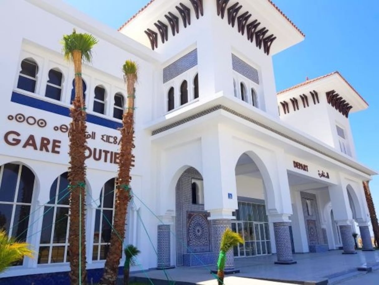 Entrée des départs de la nouvelle gare routière de Tanger
