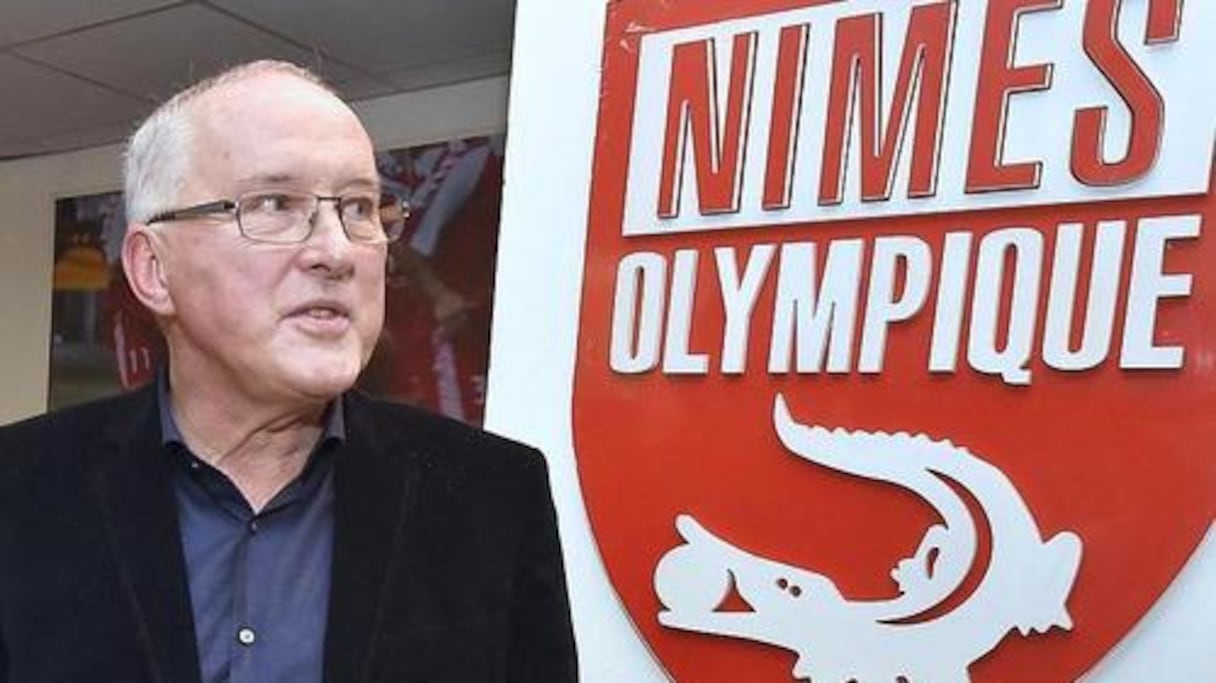  Christian Perdrier, le président de Nîmes est abattu par la rétrogradation de son club. 
