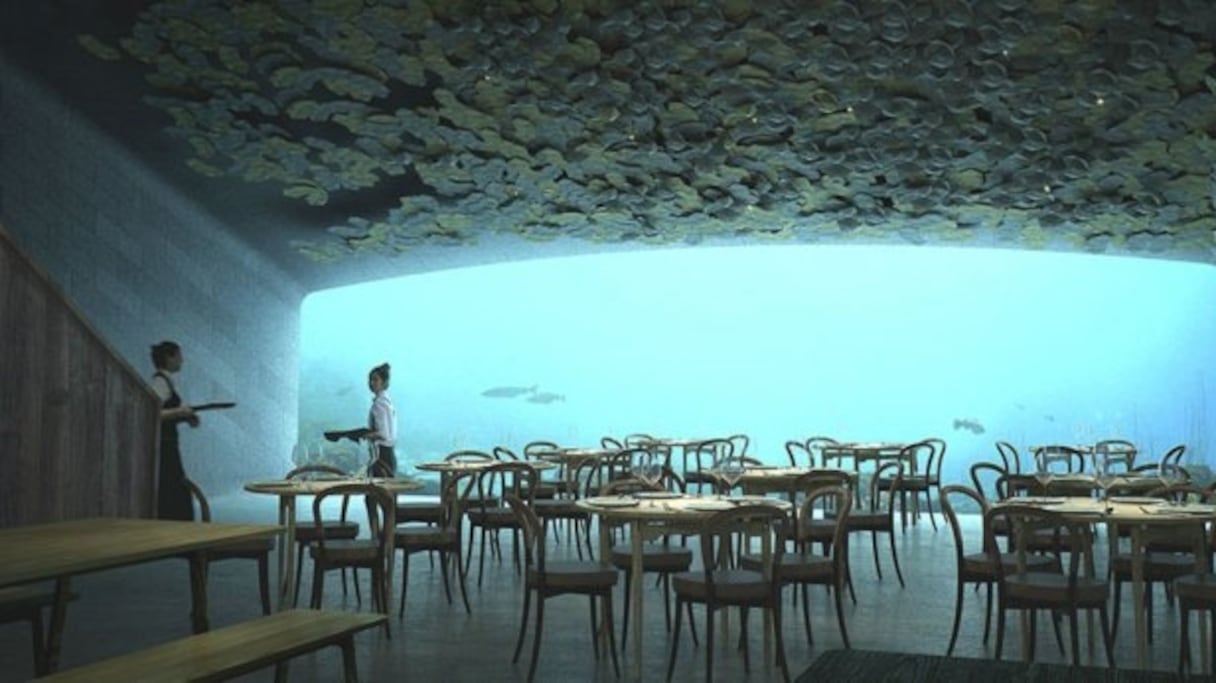 "Under", c'est le nom du premier restaurant sous-marin d'Europe. 
