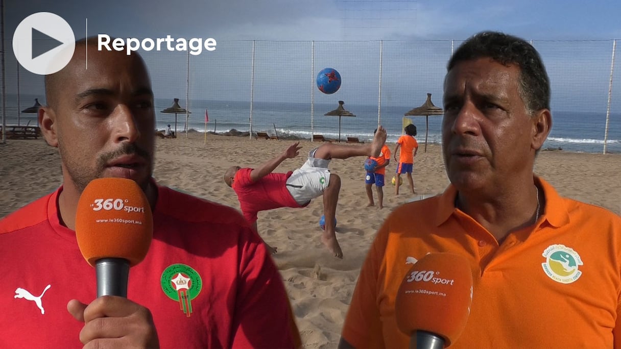 Mustapha et Nassim El Haddaoui, respectivement entraineur et capitaine de l’équipe nationale de beach soccer.
