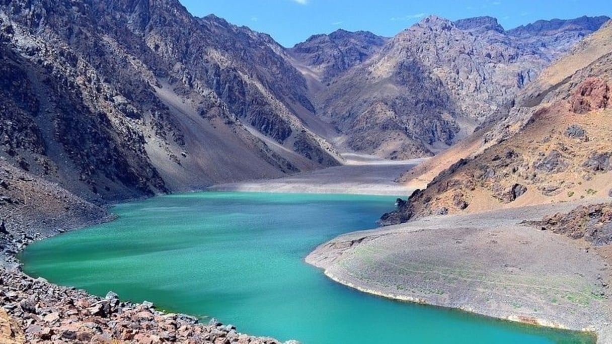 Le lac d'Ifni se trouve dans le Parc National du Toubkal, qui s'étend sur 100.000 hectares dans le Haut Atlas. 
