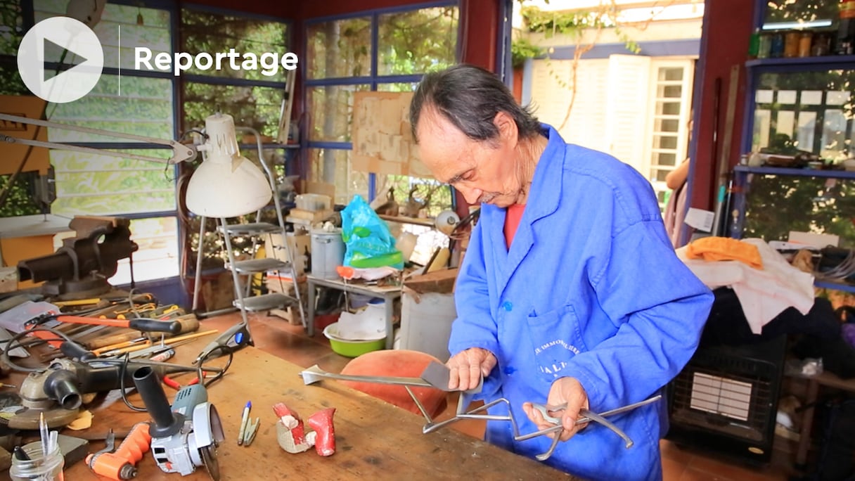 Abdelhaq Sijelmassi est sculpteur.