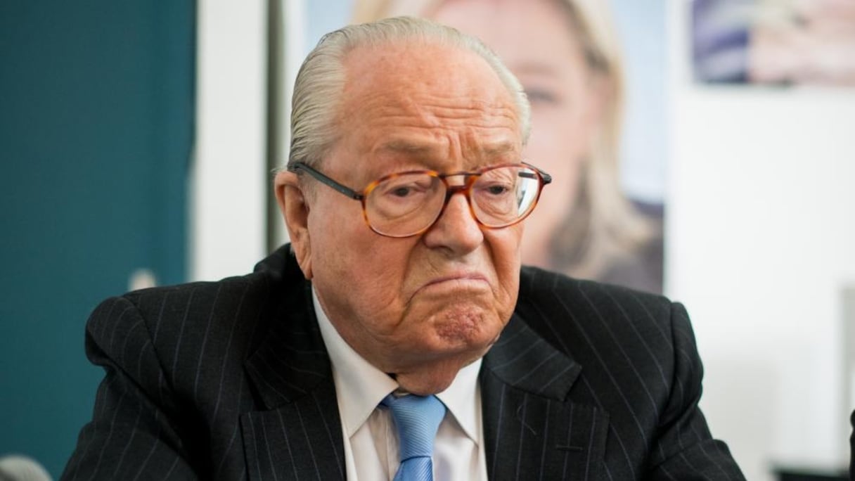 Jean-Marie Le Pen aurait touché indûment 320.000 euros. 
