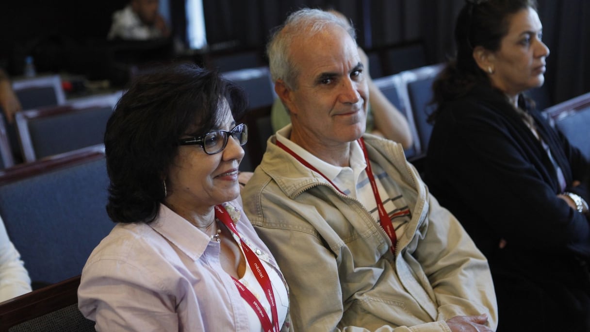 Monsieur et madame Ababou, des fidèles du festival, portent une intérêt particulier au débat
