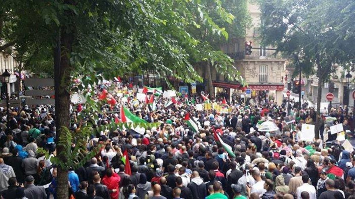 La question de ce silence? Une question légitime que commencent à se poser les internautes, notamment Marocains, surtout après l'agression, à Casablanca, d'un citoyen juif. La manifestation du 13 juillet à Paris a été largement diffusée, contrairement à d'autres.
