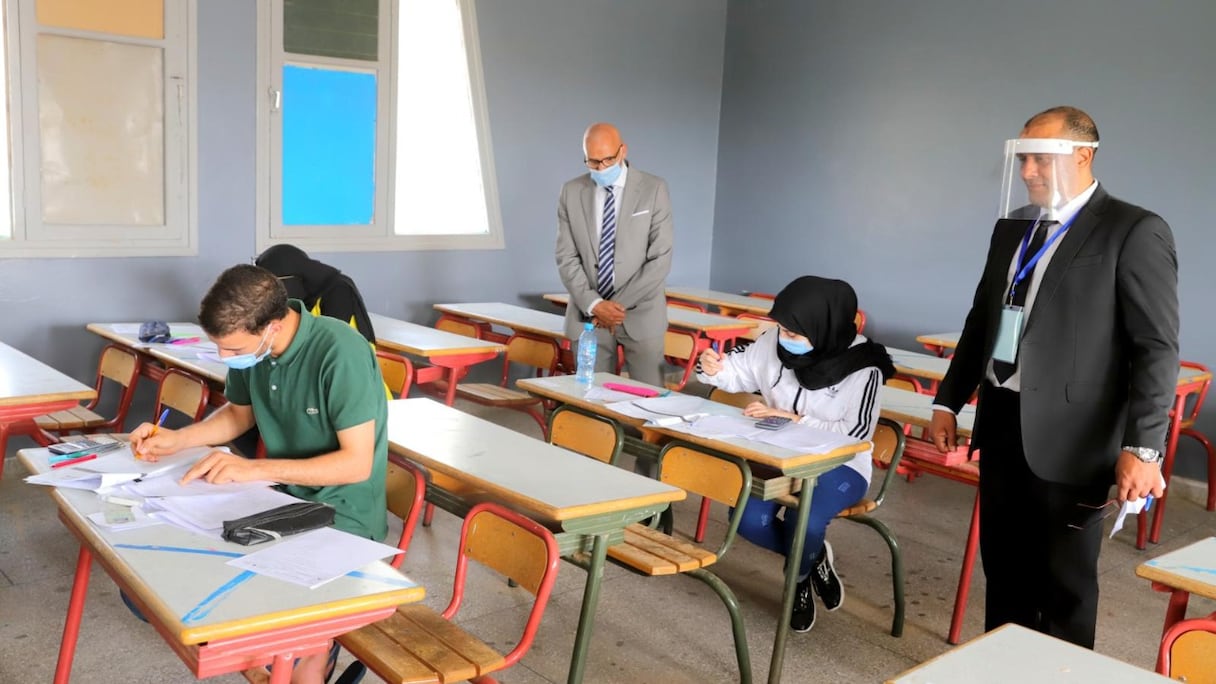 Une épreuve du baccalauréat, au cours de la session de juin 2021, à Laâyoune. 
