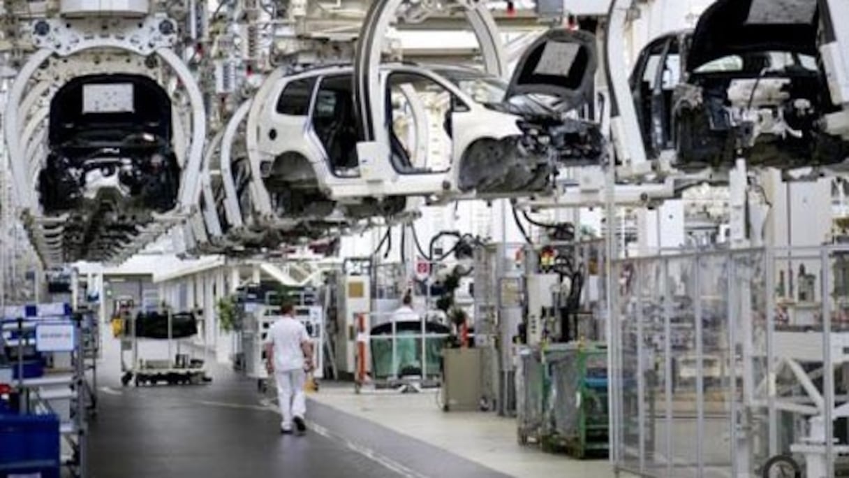 L'usine Volkswagen à Relizane. 
