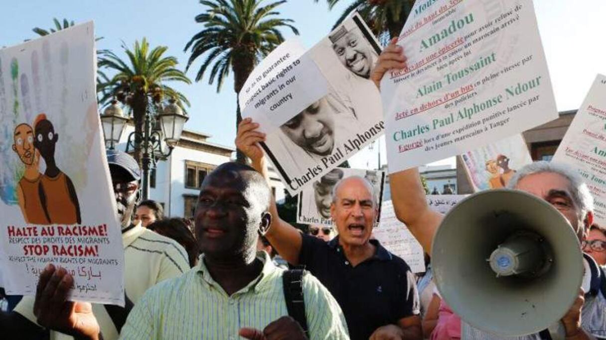 Manifestation contre le racisme à Rabat en septembre 2014, après la mort de Charles Ndour, 25 ans, poignardé par un riverain dans le quartier de Boukhalef à Tanger.
