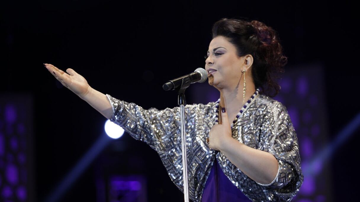 La diva marocaine Latifa Raafat, pris de la chanson marocaine, en 1985, avec sa chanson Khouyi, a rencontré son public à l'espace Nahda. 
