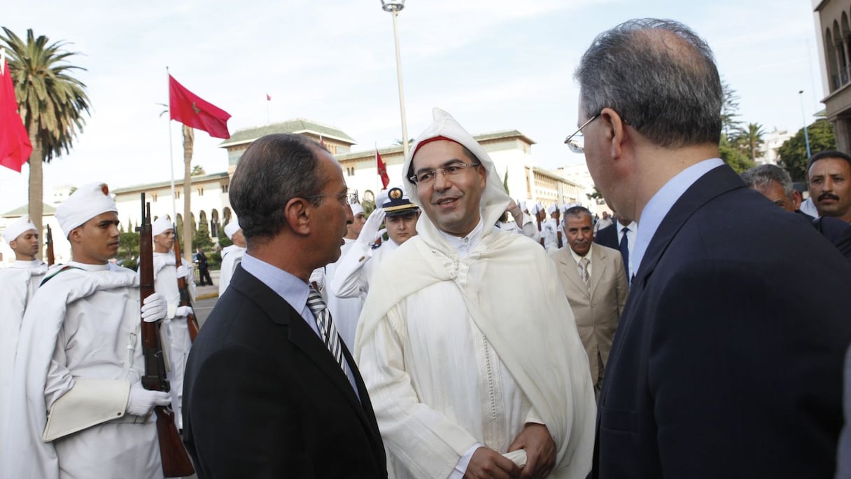 En mode brieffing avec le ministre de l'Intérieur, Mohamed Hassad
