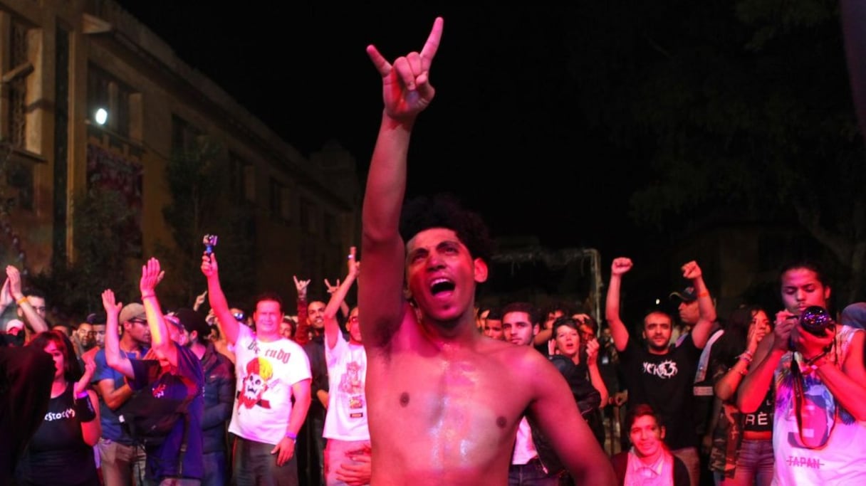 Rock or die! Pas de problème, artistes et spectateurs ont mis le feu, et ça rugissait de vie, ce soir-là!
