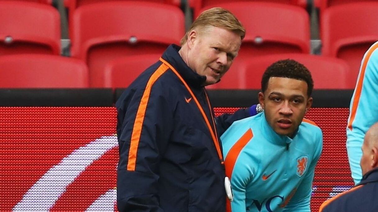 Memphis Depay et Ronald Koeman
