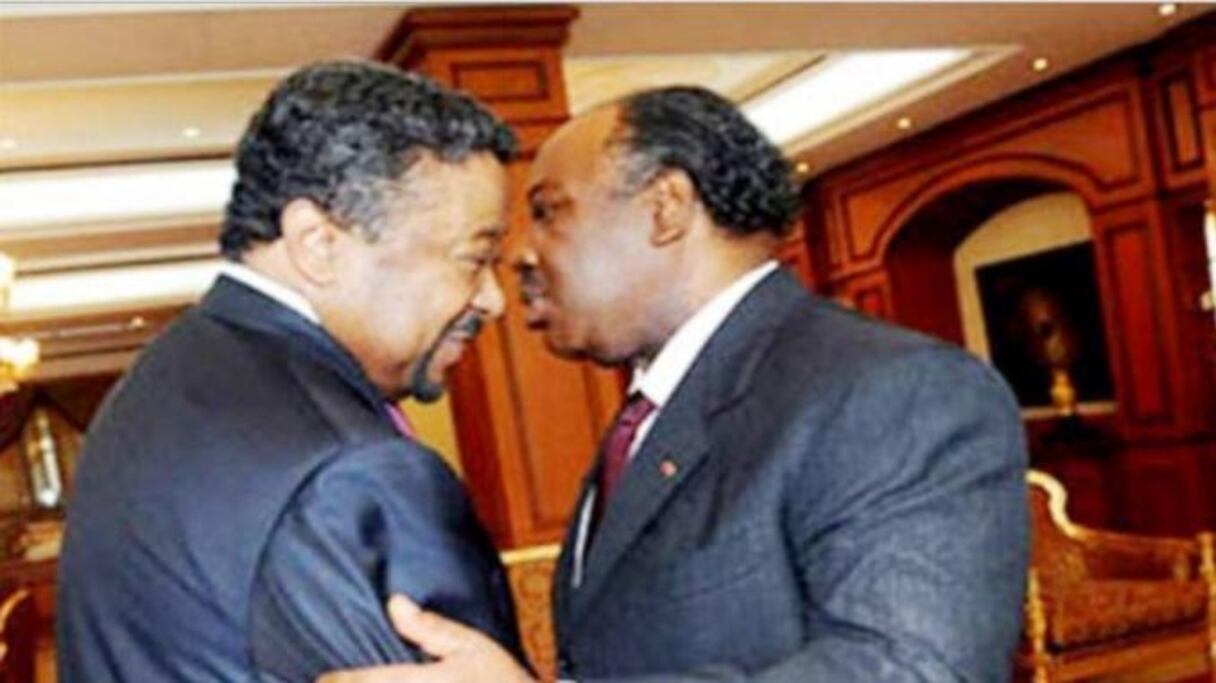 Jean-Ping et Ali Bongo.
