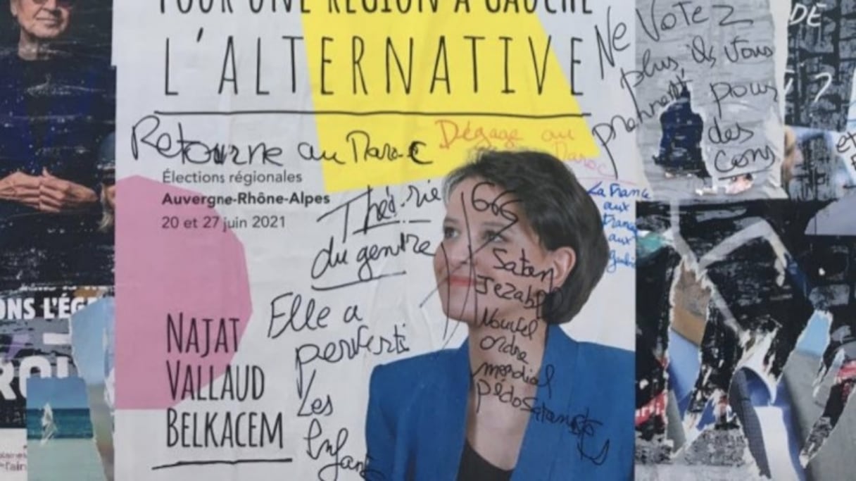 Des tags racistes sur les affiches électorales de Najat Vallaud-Belkacem à Bron.
