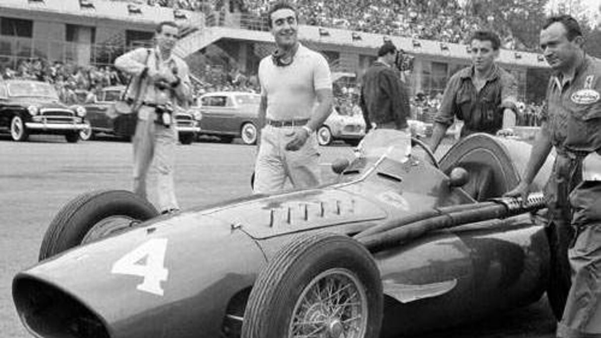 Eugenio Castellotti (ITA/Ferrari), essais privés, Modène (1957).
