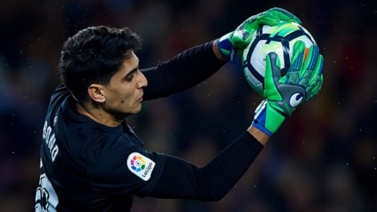 Yassine Bounou, gardien de but de l'équipe nationale et du Séville F.C.
