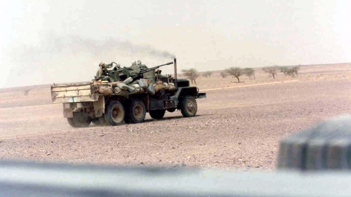 Opération de nettoyage de la zone tampon des mercenaires du front séparatiste du polisario. 
