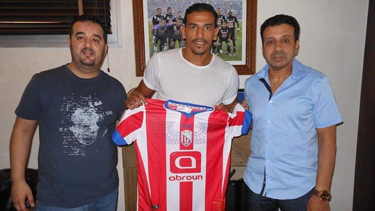 Younes Bellakhdar rejoint le MAT. 
