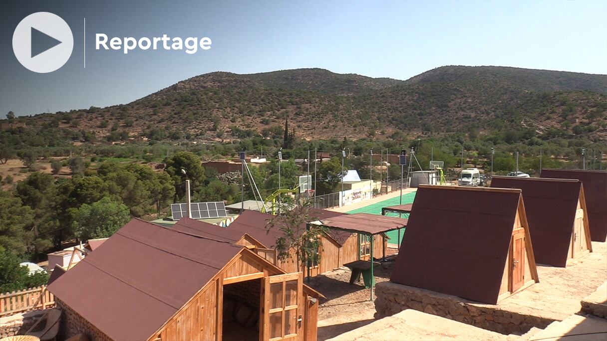 Dans la province de Berkane, à Tafoghalt, ce projet structurant portant sur l'éco-tourisme, qui intervient dans l'opérationnalisation de la stratégie «Forêts du Maroc», sera installé sur une superficie de 2,5 hectares.
