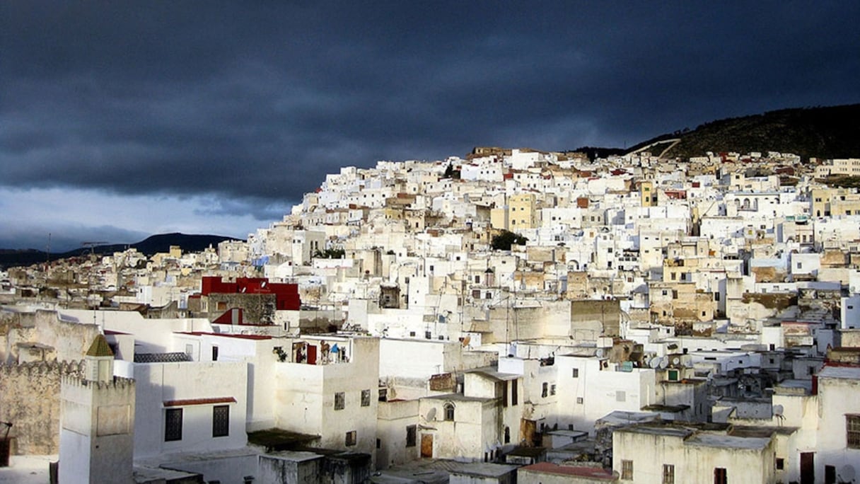 La médina de Tétouan, de vieille culture arabo-andalouse. 
