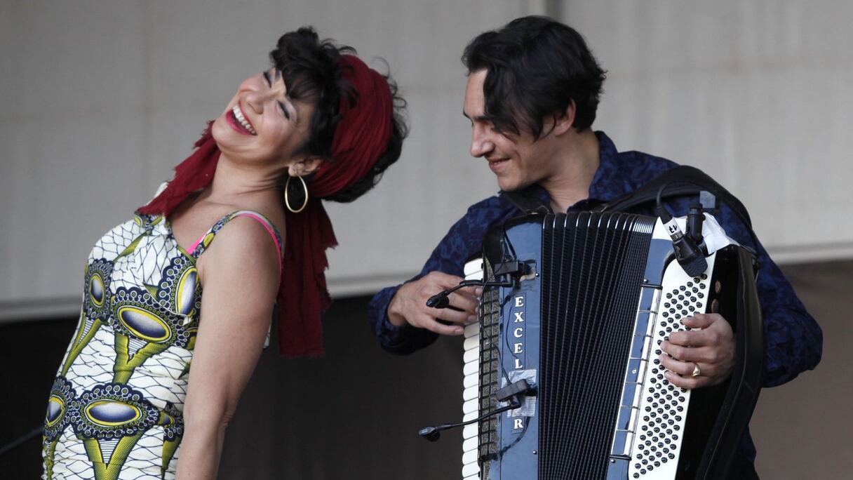 Des temps frais comme l'innocence de l'enfant qui vit encore en chacun de nous. Des temps joyeux comme un matin de coquelicots. 
