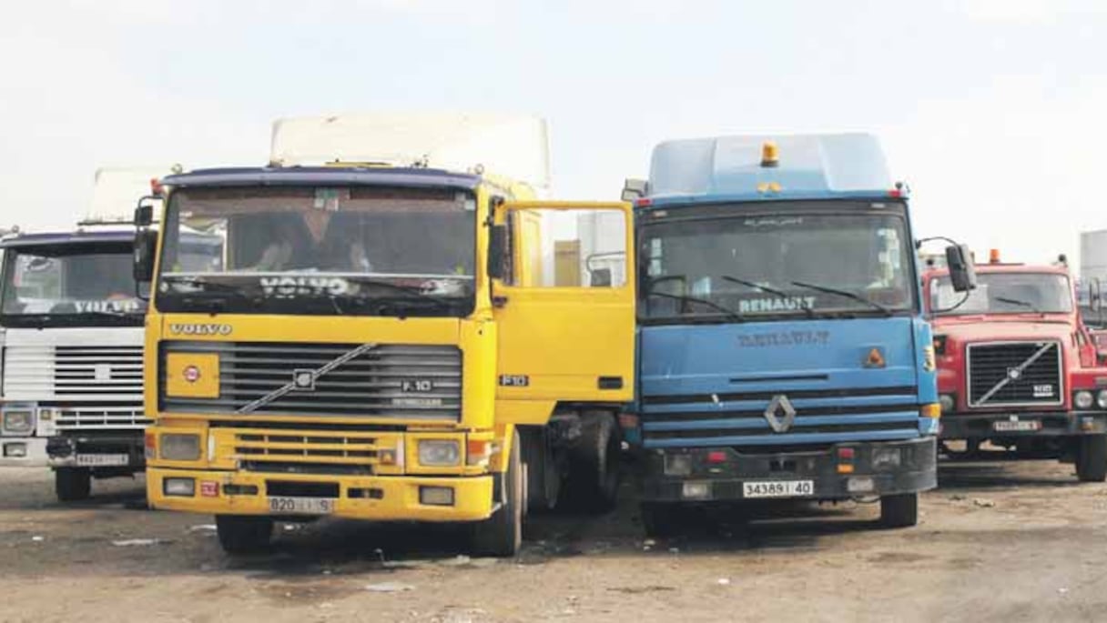 Véhicules de transport routier.
