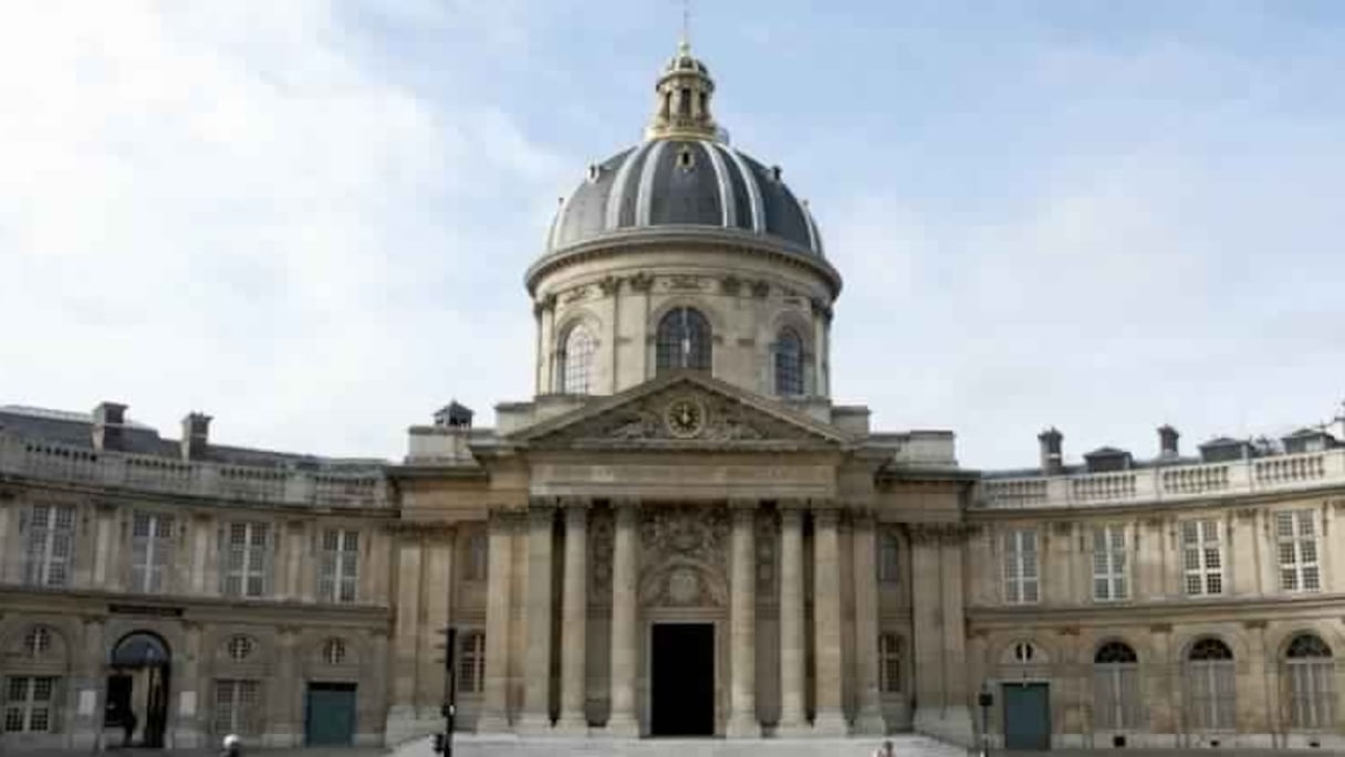 L’Academie française à Paris
