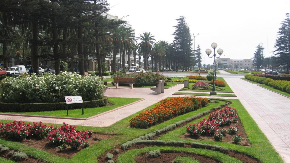 Parc des villes jumelées, Mohammedia. Aux XIVe et XVe siècles, Espagnols, Génois et Vénitiens venaient commercer à Fedala. Au XVIIe siècle, «l'isle de Fédala» fut un refuge pour les corsaires de Salé, à leur apogée dans leur course sur l'Atlantique.
