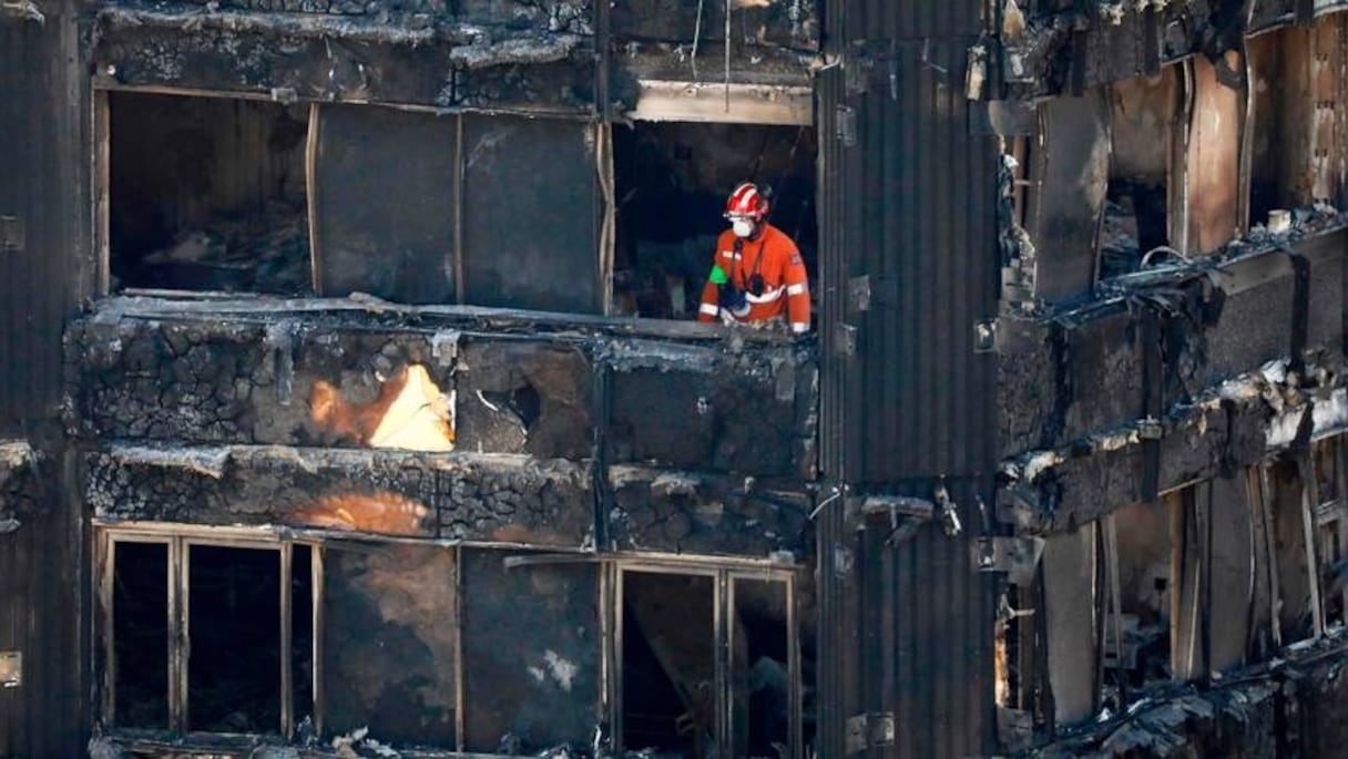 La tour Grenfell détruite par un incendie. 
