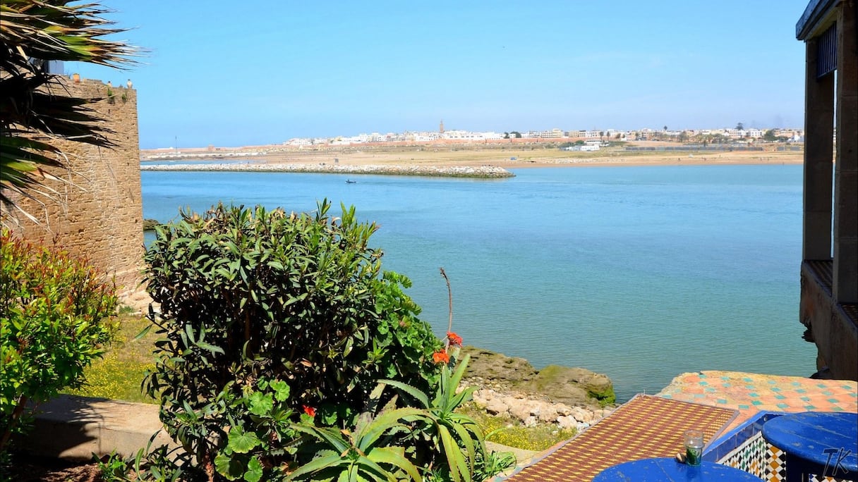 Le café de la kasbah des Oudayas à Rabat.
