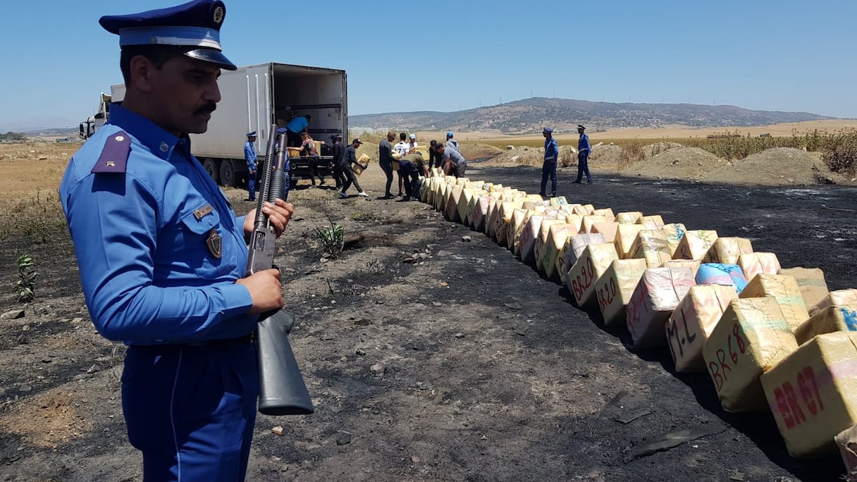 Opération d’incinération de 41 tonnes de cannabis, le mardi 7 juin 2022 à Tanger
