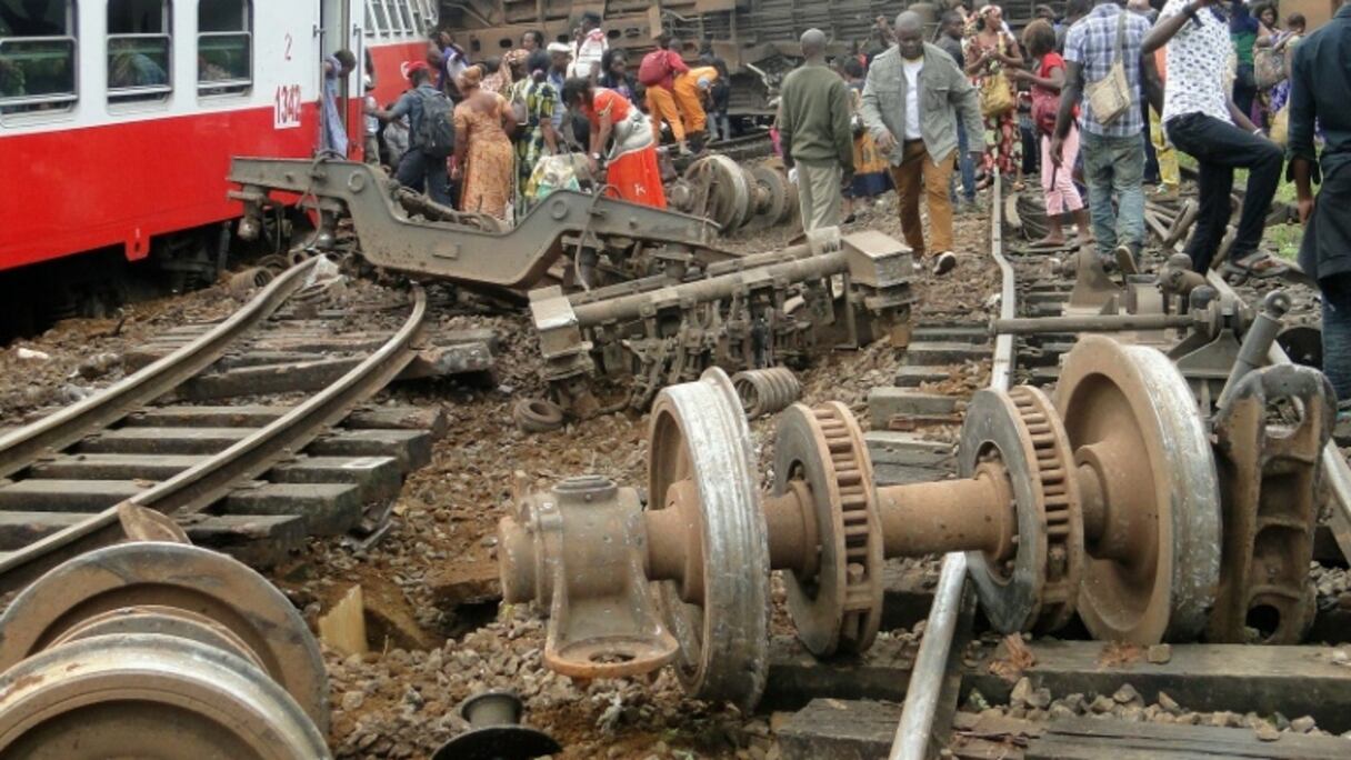 Déraillement d'un train à Eseka, le 21 octobre 2016, au Cameroun.
