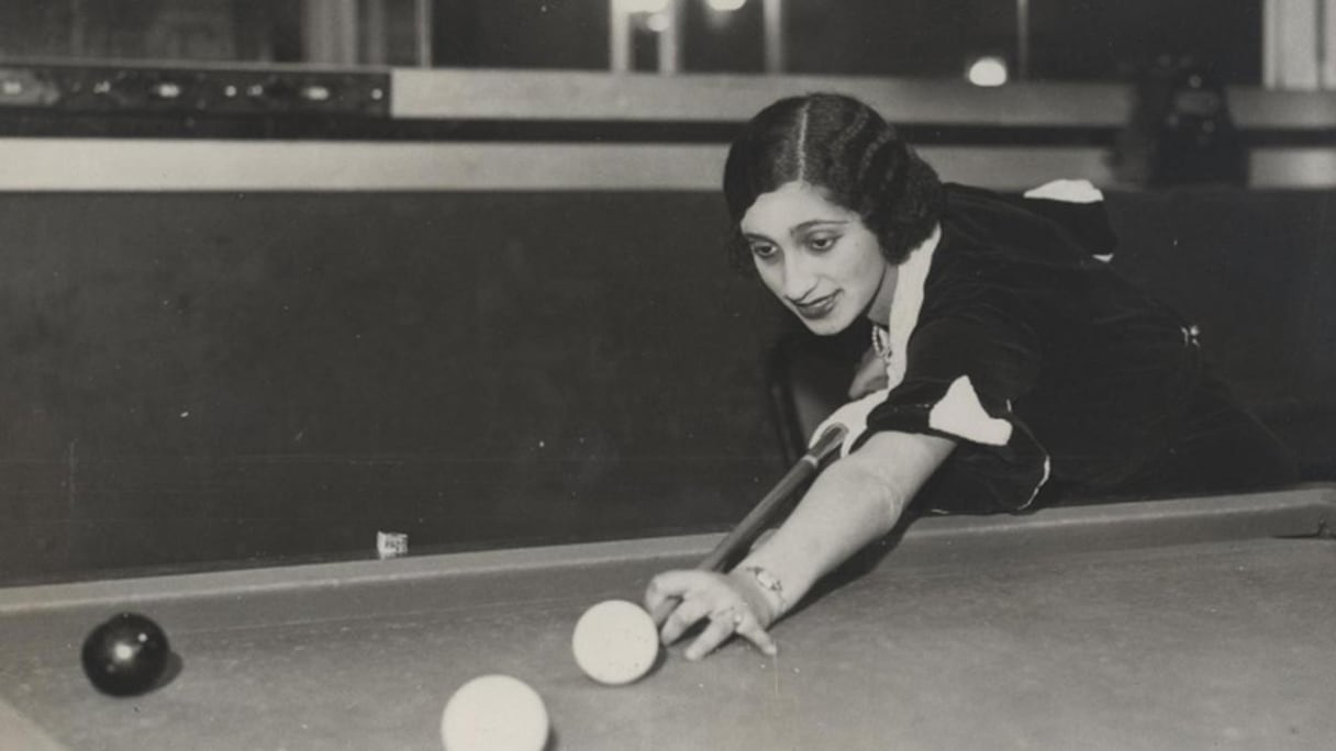 Chérifa Moulay Brahim, première championne de billard en France.
