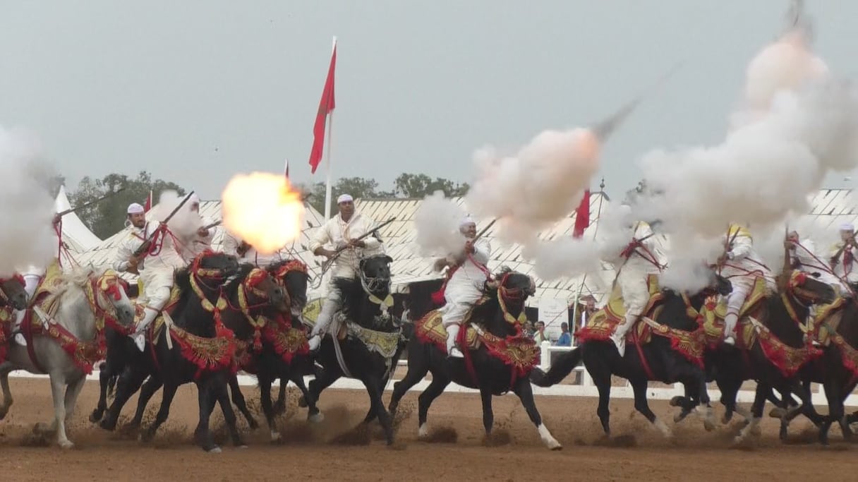 Spectacle de Toubrida à El Jadida, dans le cadre de la 13e édition du Salon du cheval, le 18 octobre 2022.
