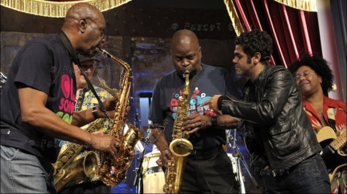 Jamel Debbouze et Manu Dibango, en 2008.
