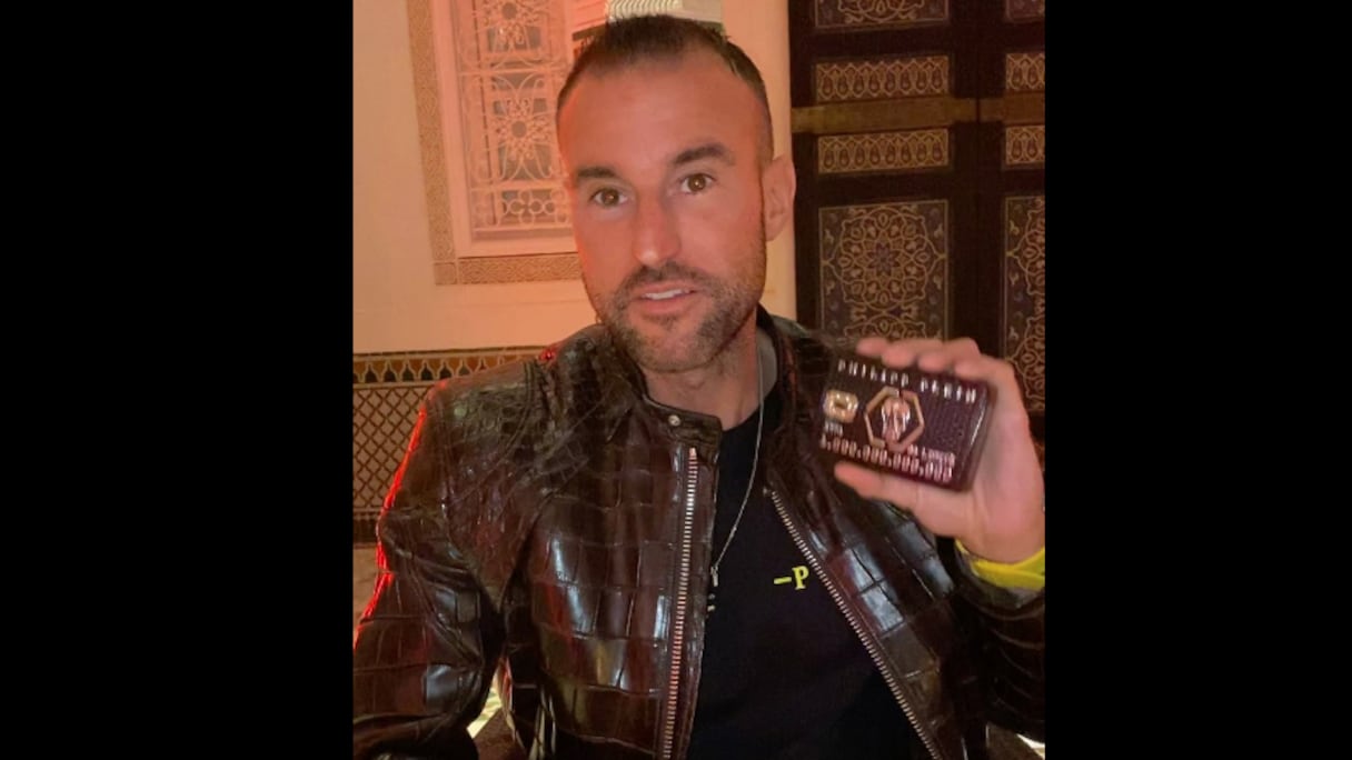 Le styliste allemand Philipp Plein a lancé son nouveau parfum depuis Marrakech. 
