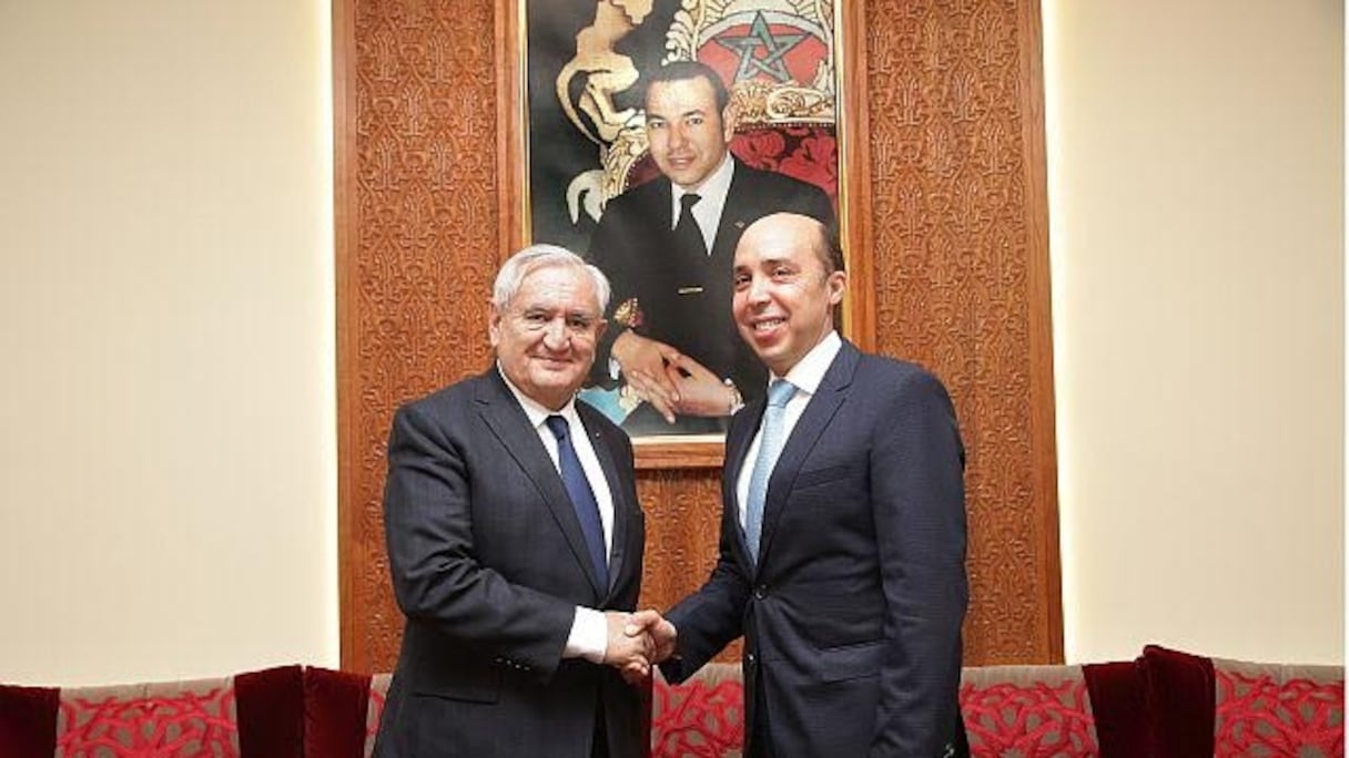 J-P Raffarin et Chafik Rachadi, vice-président (RNI) de la première chambre du Parlement.
